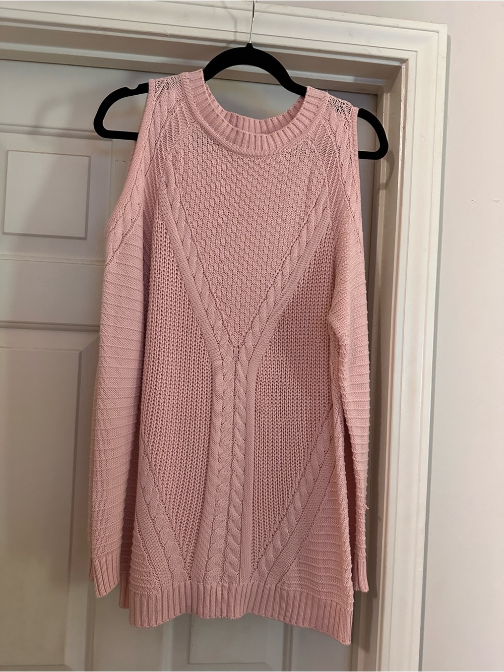 VENUS Pink Cold-Shoulder Cable Knit Sweater